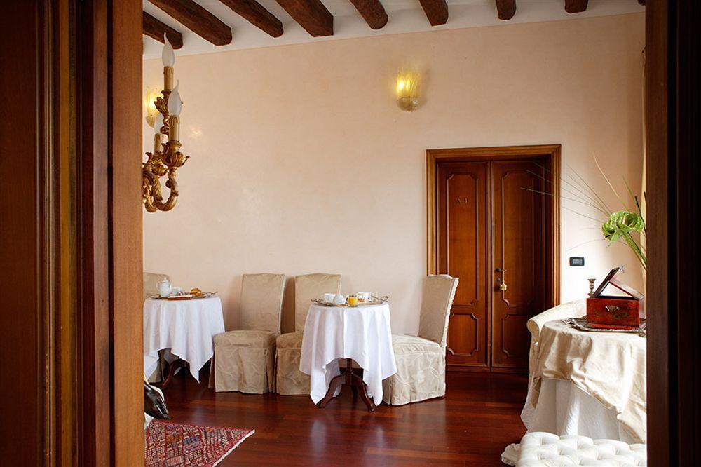 La Rosa Dei Venti Bed & Breakfast Venedik Dış mekan fotoğraf